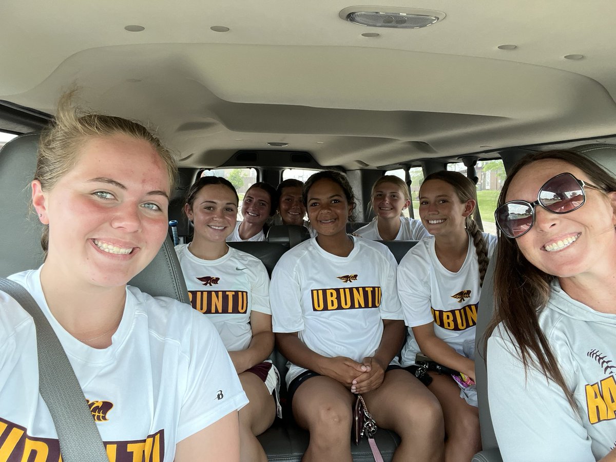 AnkenySoftball's tweet photo. The vans are headed to Fort Dodge!
Safe travels to the squad, we’ve got one Varsity game at 7:00!
Good luck Hawkettes!
#comparedtowhat https://t.co/GXKsbpsAdv