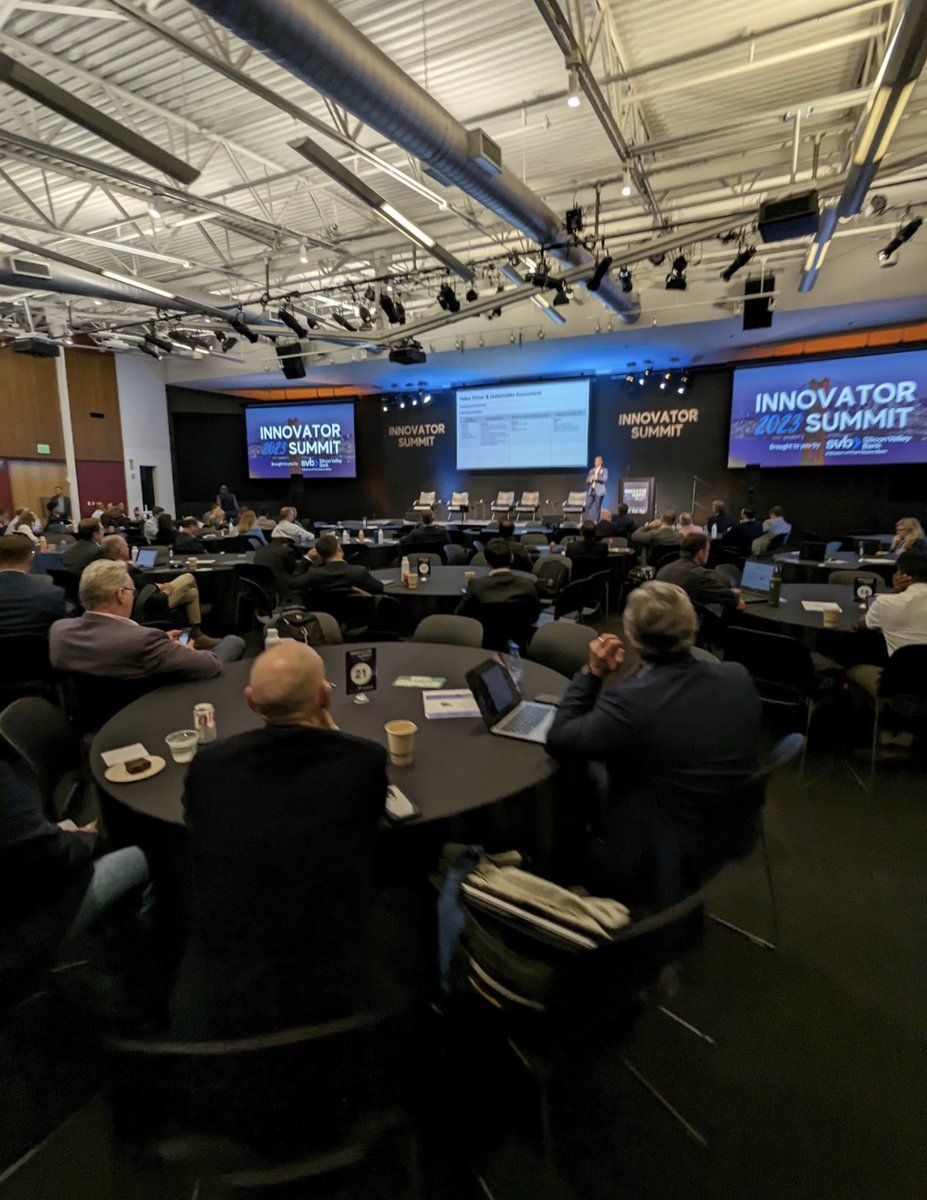 Last week, Joanna Nathan and Carolyne Lu attended the 2023 MedTech Innovator Summit in Mountainview, CA for 2 full days of interactive sessions with founders from around the world.

#PranaThoracic #MedTechInnovator #Startup #MedStartup #LungCancerIntervention #2023InnovatorSummit