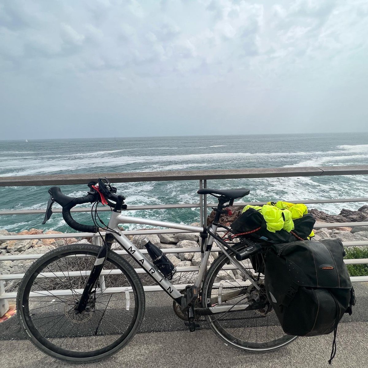 The Mediterranean. Final day ☑️ #eurovelo #france #summer 🇫🇷🇪🇺