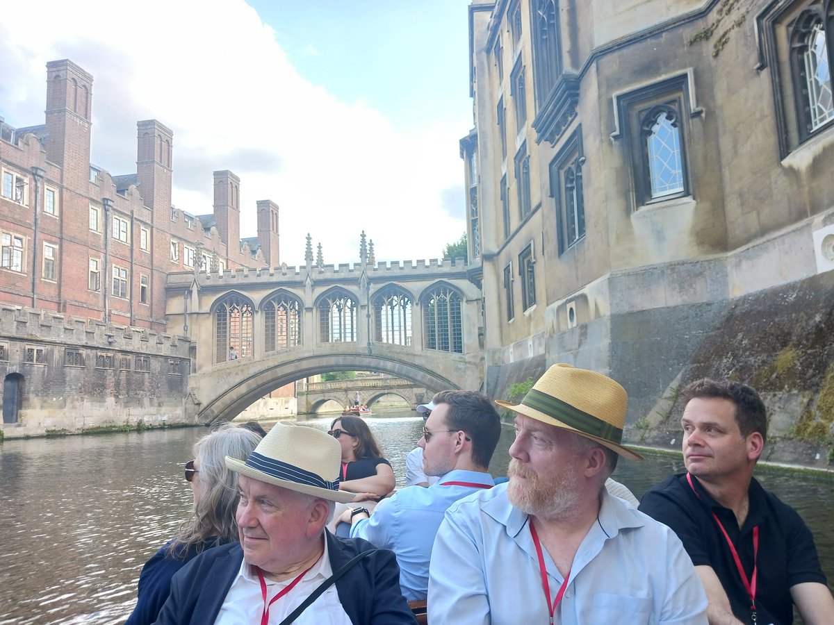 Heather Claridge tweet media