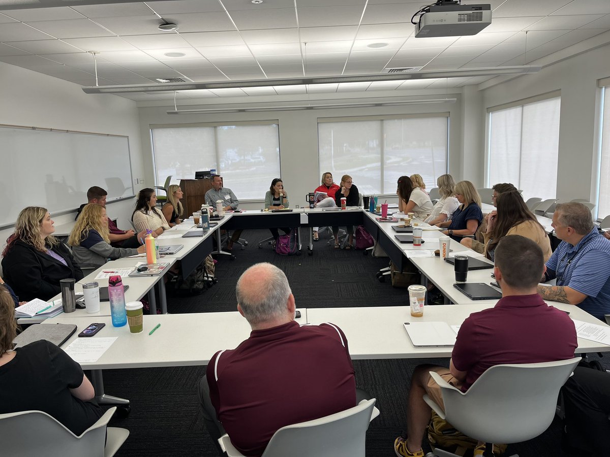 JanemarieMckay's tweet image. Educators sharing their @AlbrightTExpL IMPACT!! 
What an INCREDIBLE three days we shared together!! @GovMifflinSD @WyoAreaSD @WilsonSchlDist @RDGschools @FASDTigers @AtownDioceseEDU @BASDNEWS @AlbrightCollege #TExpL