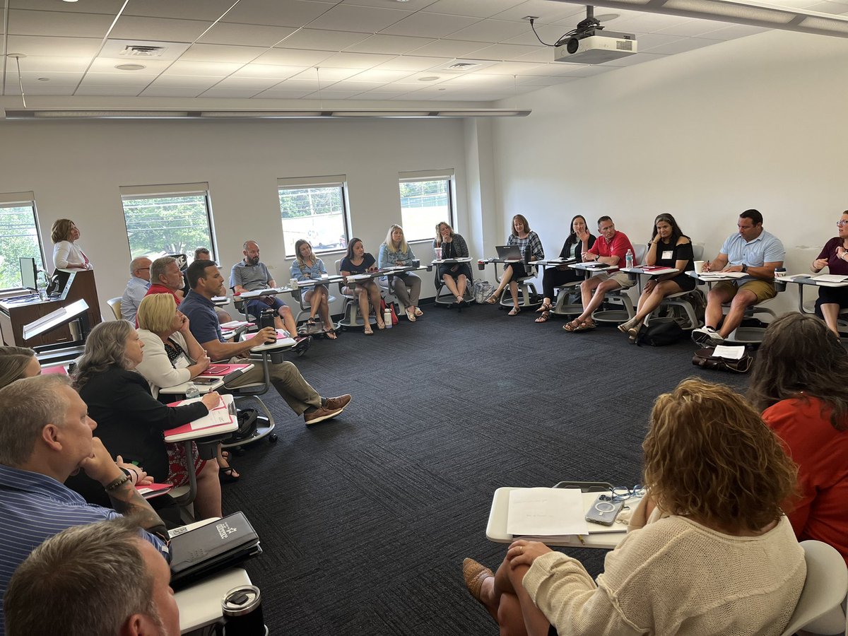 JanemarieMckay's tweet image. Educators sharing their @AlbrightTExpL IMPACT!! 
What an INCREDIBLE three days we shared together!! @GovMifflinSD @WyoAreaSD @WilsonSchlDist @RDGschools @FASDTigers @AtownDioceseEDU @BASDNEWS @AlbrightCollege #TExpL
