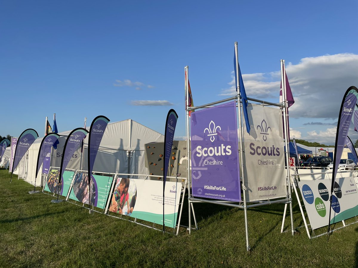 Adam_Scouts's tweet image. A class two days at Cheshire Show promoting @CheshireScouts with a bunch of amazing volunteers. Ready for my ‘day off’ tomorrow before Alderley &amp;amp; Knutsford’s District Camp this weekend at Tatton. #cheshireshow #volunteering