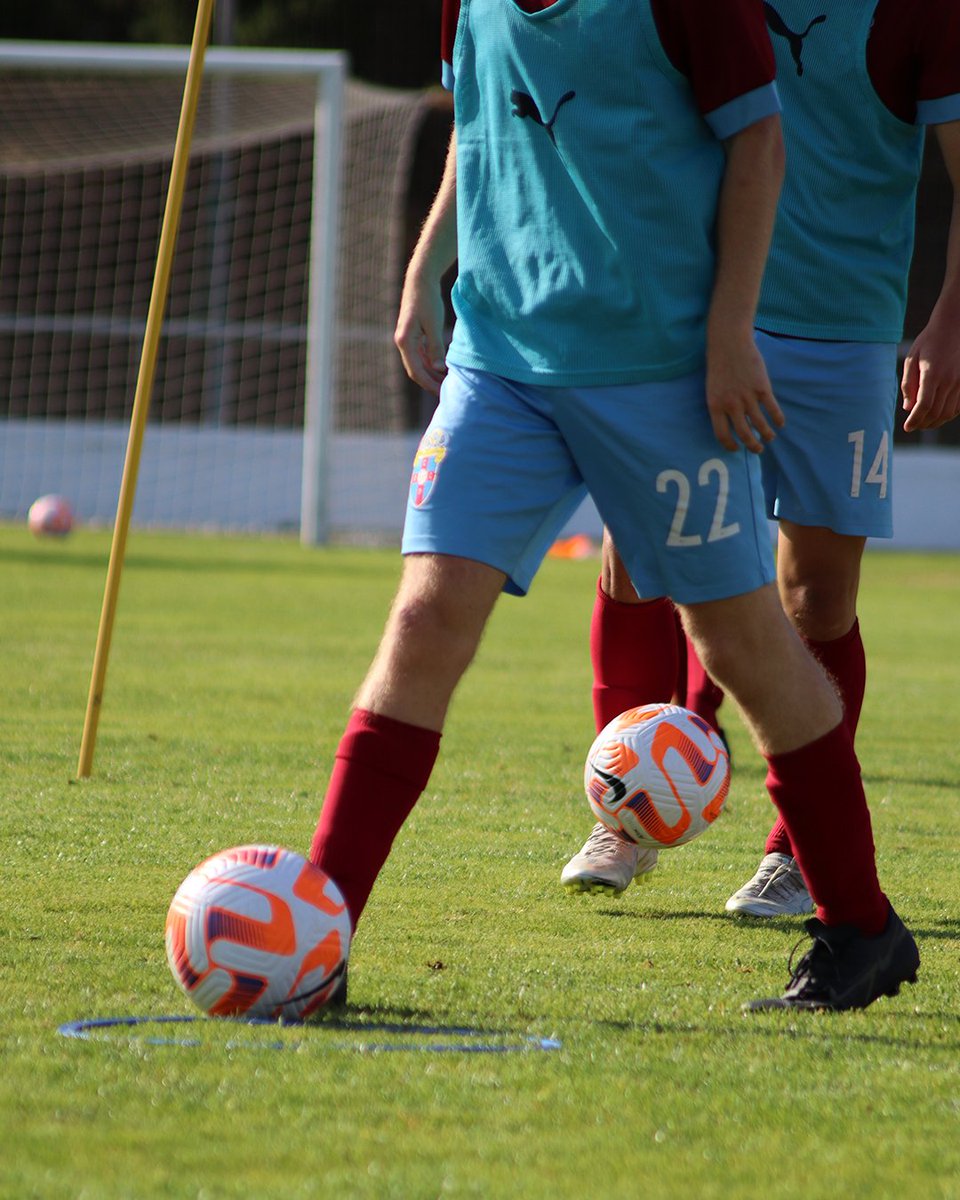 cdcp_oficial's tweet photo. 1º Treino da equipa #SUB19 do Desportivo 🔵🔴

#ascoresdatuaterra
#CDCP
#CDCOVADAPIEDADE https://t.co/PeuLyntKPL