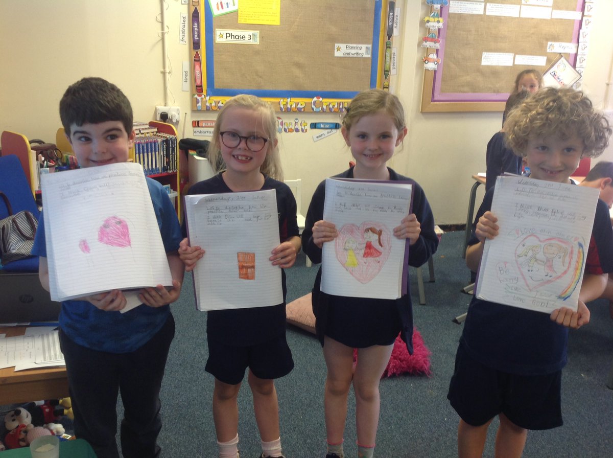 Class6JP's tweet photo. Today we have been listening to a story about making the wrong choices and predicting how the characters will change to make the right choices. Some super work! https://t.co/zcEWBfR4Pv