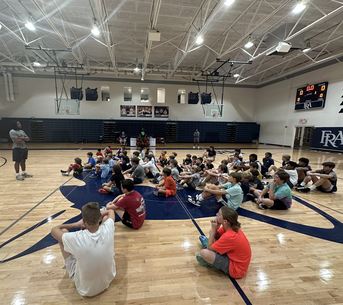 FRA_MBB's tweet photo. Very grateful for FRA Alum and professional 🏀 hooper @cooperhooper21 for speaking to our 🏀 Campers and visiting with our players today! @FRA_CoachG @FRA_MBB @FRAathletics https://t.co/xDtaUNkrDC
