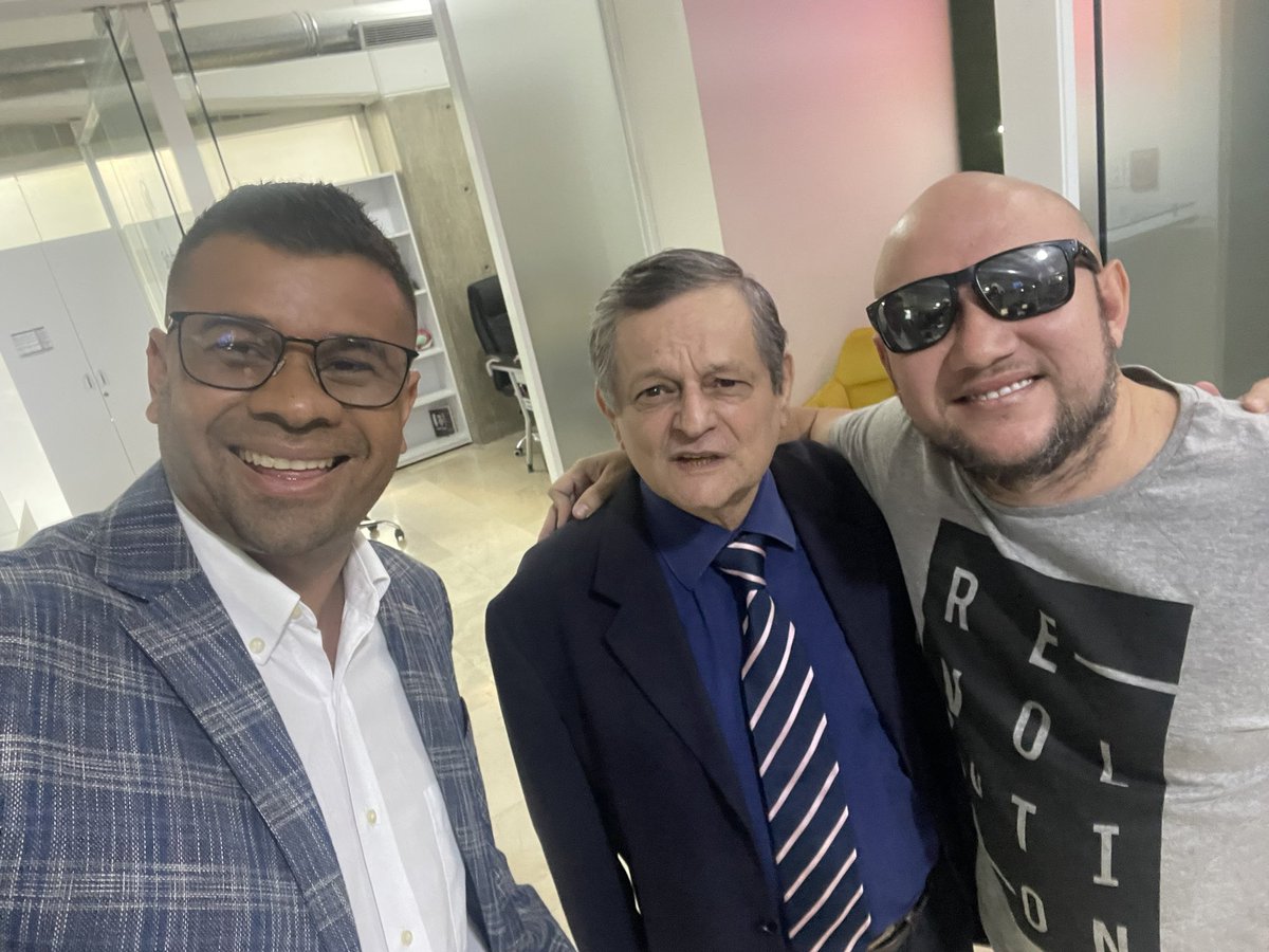 Que bajo ha caído Kiko con ese par de basuras
