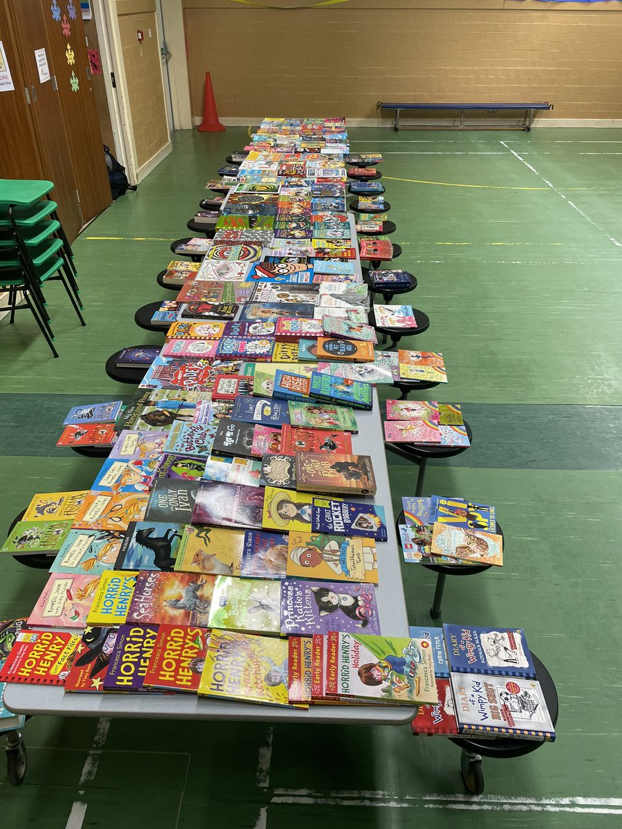 Another incredible ‘Bonnie Books’ event with 420 free books being shared with children to choose and keep! There have been over 950 free books from both ‘Bonnie Books’ events! So grateful to our community for helping promote the importance of reading in our school 📚 @MacharNew