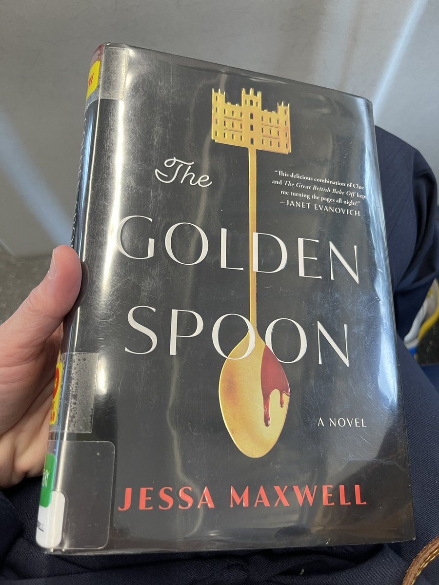 #SessaReads book 41: The Golden Spoon by Jessa Maxwell
For fans of Clue and GBBO! This was excellent murder mystery with an ending I’m delighted to say I got fully wrong.