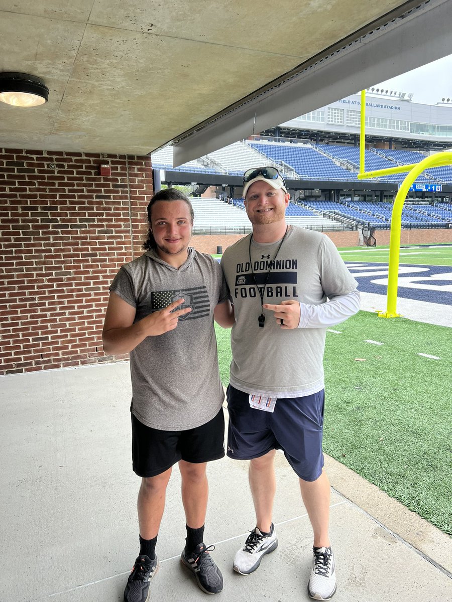 d_boot22's tweet photo. Had a great time at Old Dominion yesterday. Did excellent in charting on both field goal and punt. Thank you @CoachBaker_ and @CoachKevinSmith for hosting a good camp. Here is a 41 yard 4.69 second hang punt and a 44 yard field goal from charting
@RickyRahne @DanOrnerKicking https://t.co/5gxFR30spz