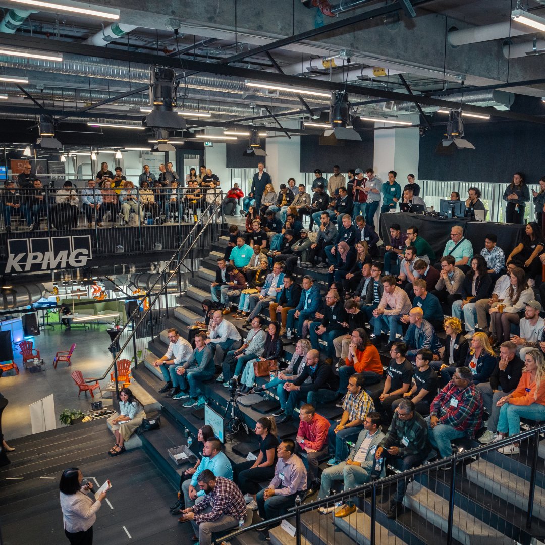 That's a wrap on our third Southern Alberta Velocity Showcase! 🎊 A huge congrats is in order for all of the Velocity startups. We can't wait to see what you achieve next! 🏆 Congrats to Medi-Scribe for winning the People's Choice Award for best pitch of the night! 💜