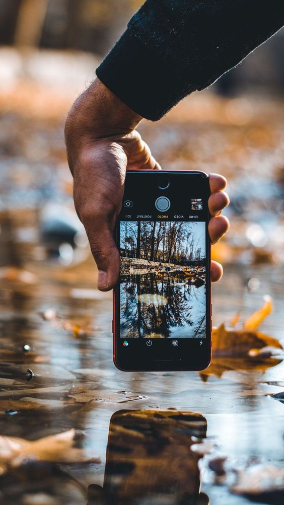 AtmCreativa's tweet photo. ¿Quieres mejorar tus habilidades en fotografía móvil? ¡Atmósfera Creativa tiene la solución! Visita nuestra página web y descubre nuestros artículos sobre trucos fotográficos para móviles. ¡Sigue nuestras cuentas y aprende todo lo que necesitas saber! #fotografía #atmcreativa https://t.co/zuxJycB0vx