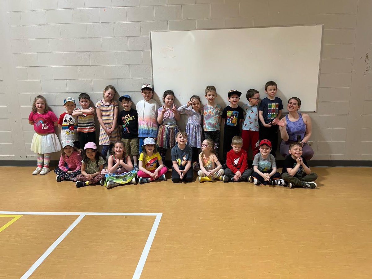 Dancing our way into summer! #dancefit @stpetersprim_mp  🐝