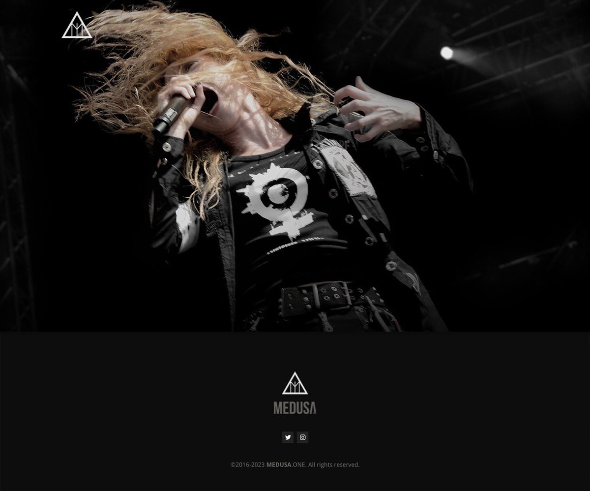 Revolution begins. #Homepage 
Medusa.one 

#print #digital #publishing  #thenextchapter #Nikon #notAI