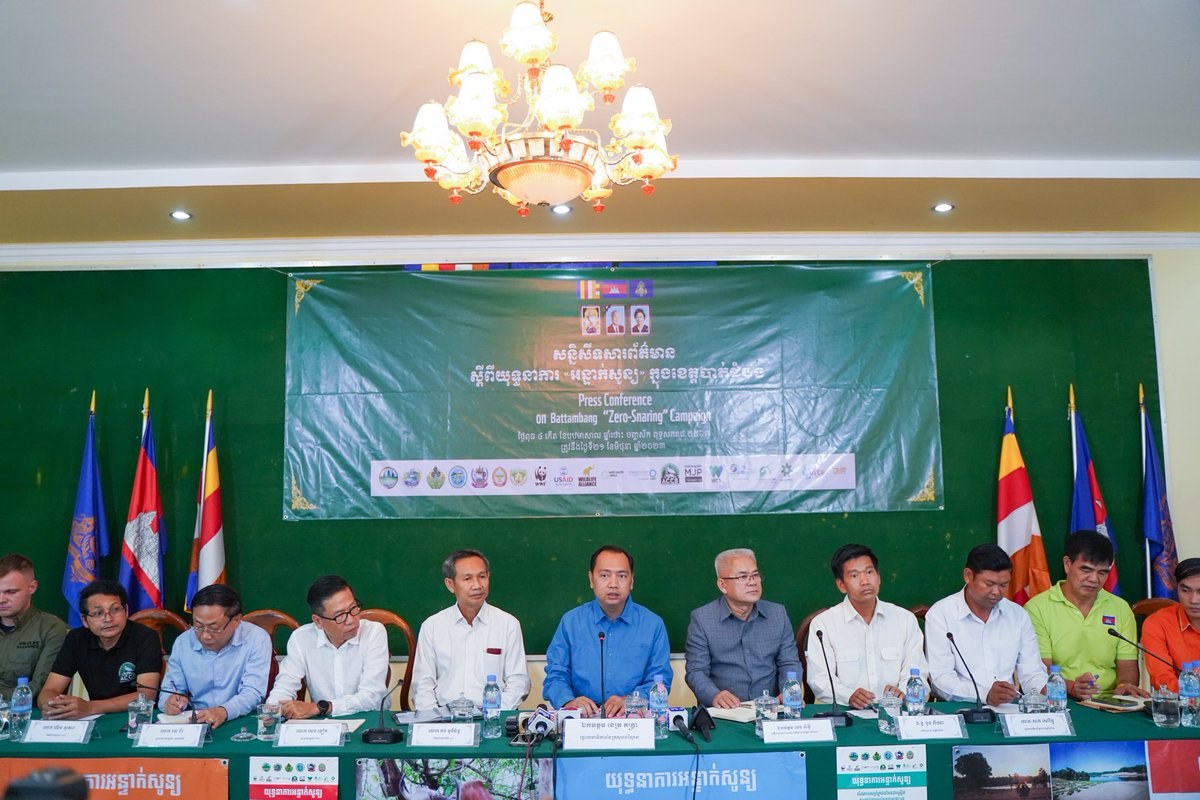 pheaktraneth's tweet photo. Government, Local authorities, NGOs in Conservation have strong commitments to protect #Cambodia’s natural resources, #forestry, wildlife. They are together conducting #ZeroSnaringCampaign to provide safety to #wildlife, to reduce pressure on nature. Photos from press conference https://t.co/G1AzWPXNk9