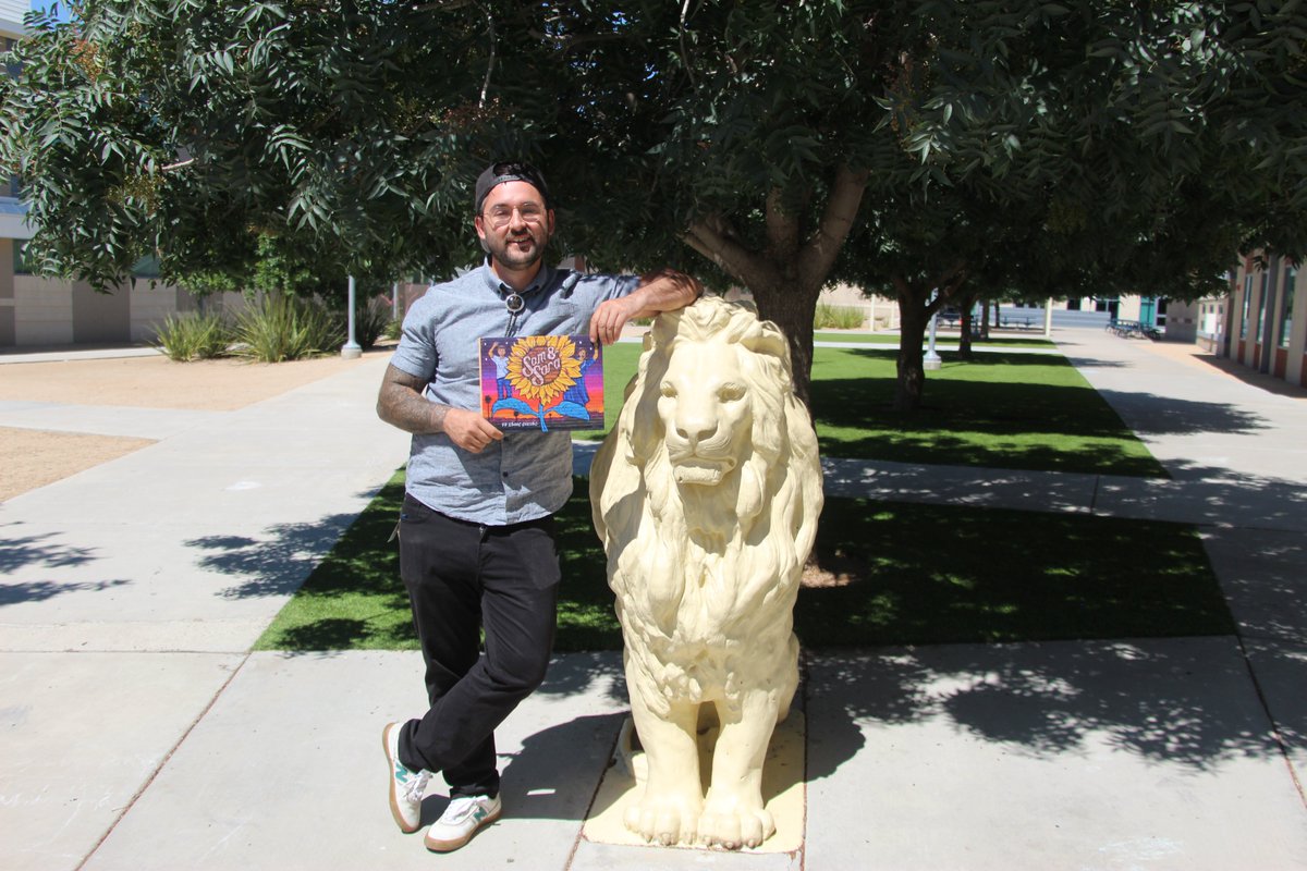 Today, former WESD student Isaac Caruso visited Lookout Mountain to read his new book Sam & Sara to students in the Adventures in Reading Summer School program. He also gifted each student with a copy of his book to take home. The #WESDFamily appreciates his time and efforts!