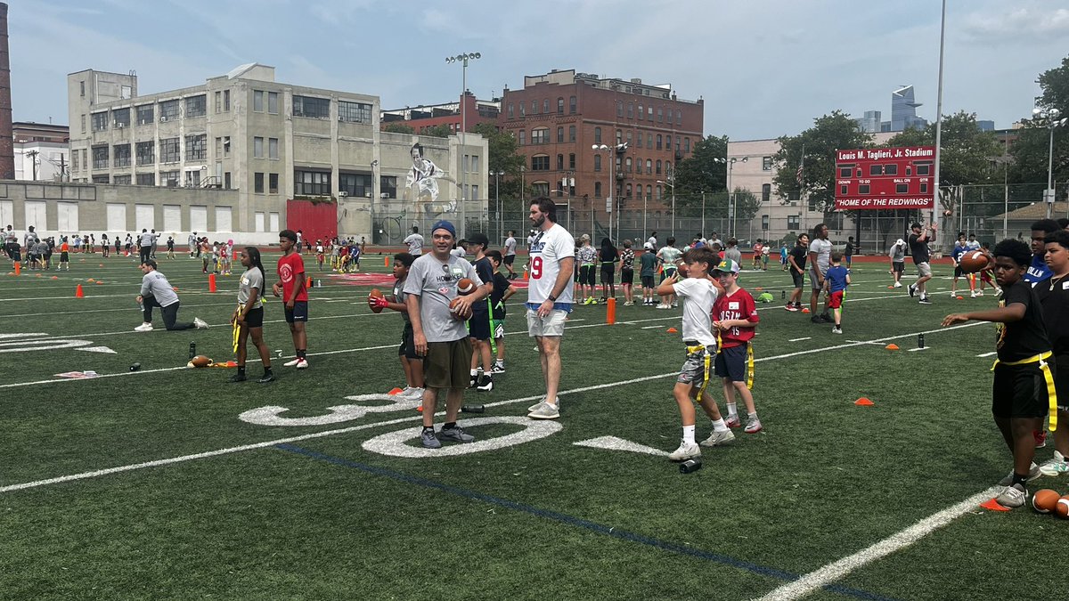 NYG in the Community on Twitter "TE’s coach Andy Bischoff and wife