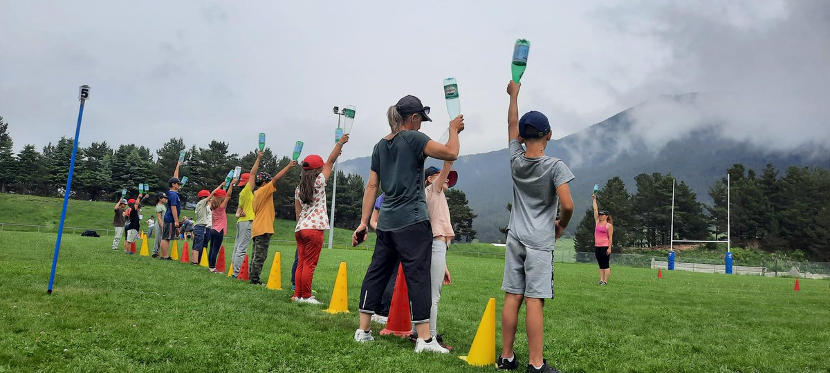 MaterCapcirGar's tweet photo. Ce mercredi après-midi, c'était la journée olympique parents-enfants-alsh. Tous se sont retrouvés pour partager des activités. Au programme: baseball, biathlon, jeux coopératifs, escrime bouteille, arbre de la paix... #JOP2023 #Génération2024 #AllianceEducative
@Usep_66 https://t.co/Mv7leJjk1e