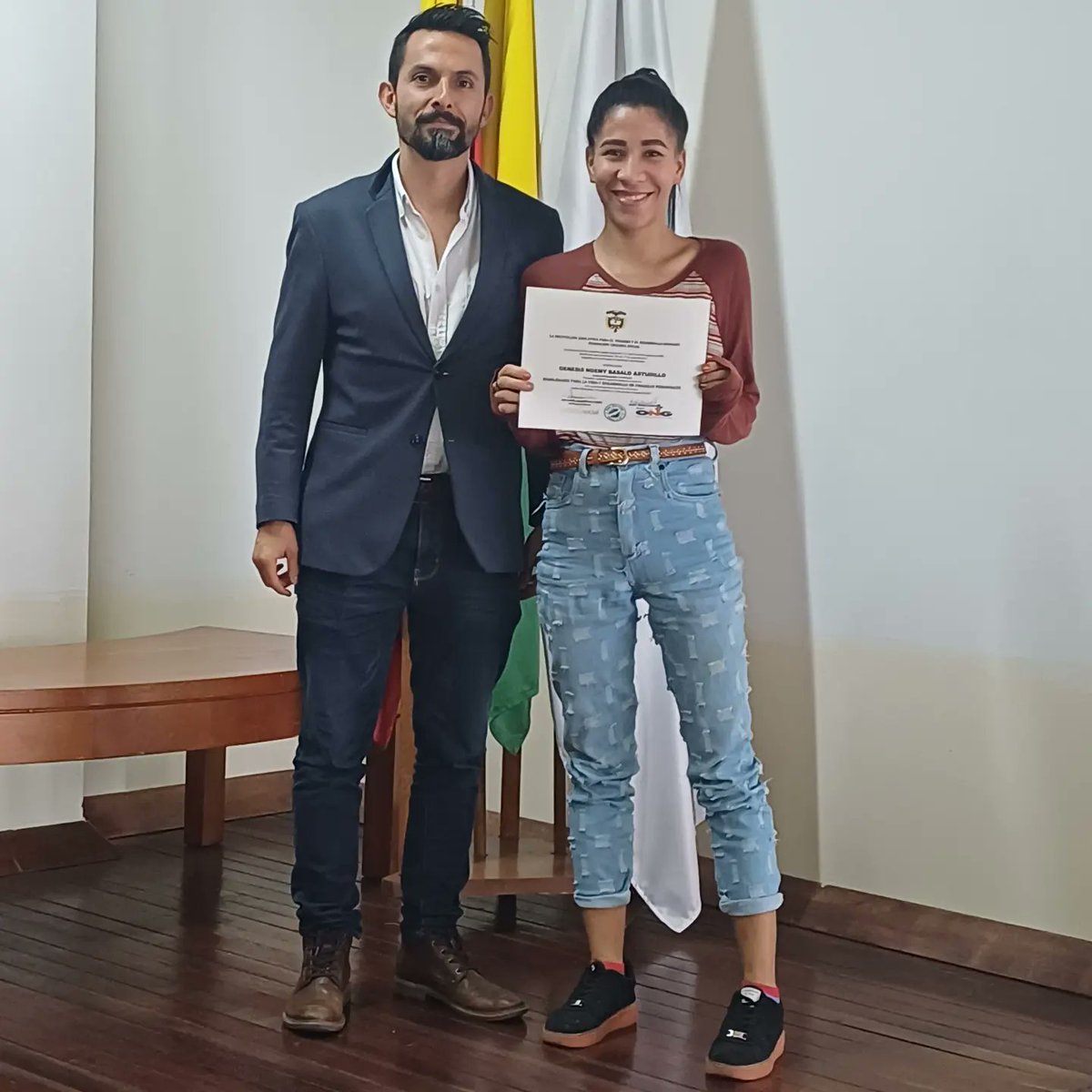 Fundacionsinfr's tweet photo. Hoy 21 de Junio , culminamos con éxito 🙌  las capacitaciones a mujeres y hombres migrante Refugiados y Desplazados; en las áreas Psicosocial; educación Financiera y Emprendimiento. 
Gracias a la Alianza din Fronteras con , Federación de ONG de Caldas y Fundación Cruzada Social. https://t.co/9x6xCperr4