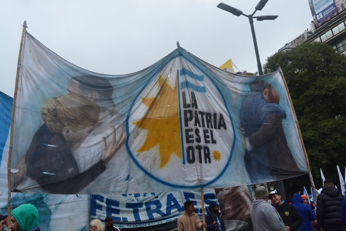 KolinaBsAs's tweet photo. ‼️Hoy estuvimos presentes en la movilización para apoyar al pueblo jujeño y repudiar la represión que el gobierno de Gerardo Morales está llevando a cabo.

No a la reforma constitucional antidemocrática!
No a la represión!
Liberación de todxs lxs detenidxs! https://t.co/zIKmN99TTc