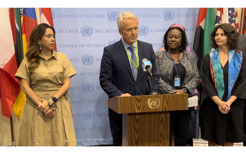 CotedivoireOnu's tweet photo. #YCC
Joined by many delegations, Ghana, CI &amp; German highlight the importance of today's SC briefing on Maritime Security in the Gulf of Guinea.
They call for the implementation of the Yaoundé Code of Conduct in combating piracy &amp; illegal maritime activities in W &amp; Central Africa https://t.co/elIbmdVnwI