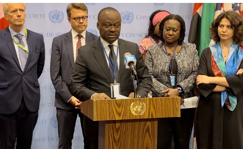 CotedivoireOnu's tweet photo. #YCC
Joined by many delegations, Ghana, CI &amp; German highlight the importance of today's SC briefing on Maritime Security in the Gulf of Guinea.
They call for the implementation of the Yaoundé Code of Conduct in combating piracy &amp; illegal maritime activities in W &amp; Central Africa https://t.co/elIbmdVnwI