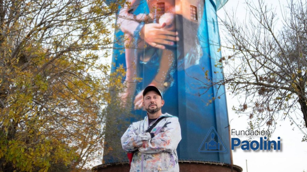 Fund_Paolini's tweet photo. Felicitamos a nuestro amigo @martinron por la obra que pintó con maestría en la Torre de agua de Miramar de 35 metros que describe a dos chicos felices, inspirada en sus vacaciones infantiles, elegida el "Mejor mural del mundo" por la reconocida plataforma Street Art Cities. https://t.co/dJmwpeRxsb