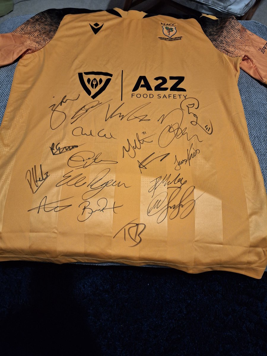 Huge thank you to @Jamiemcilroy94 @suyash_57 and @GlamCricket for the amazing signed shirt, looks nice next to our club sponsor @a2zfoodsafety! We will see you on friday for the @thatchers_cider apple race at the @VitalityBlast game! #humbled #glammie #wearewelshcricket