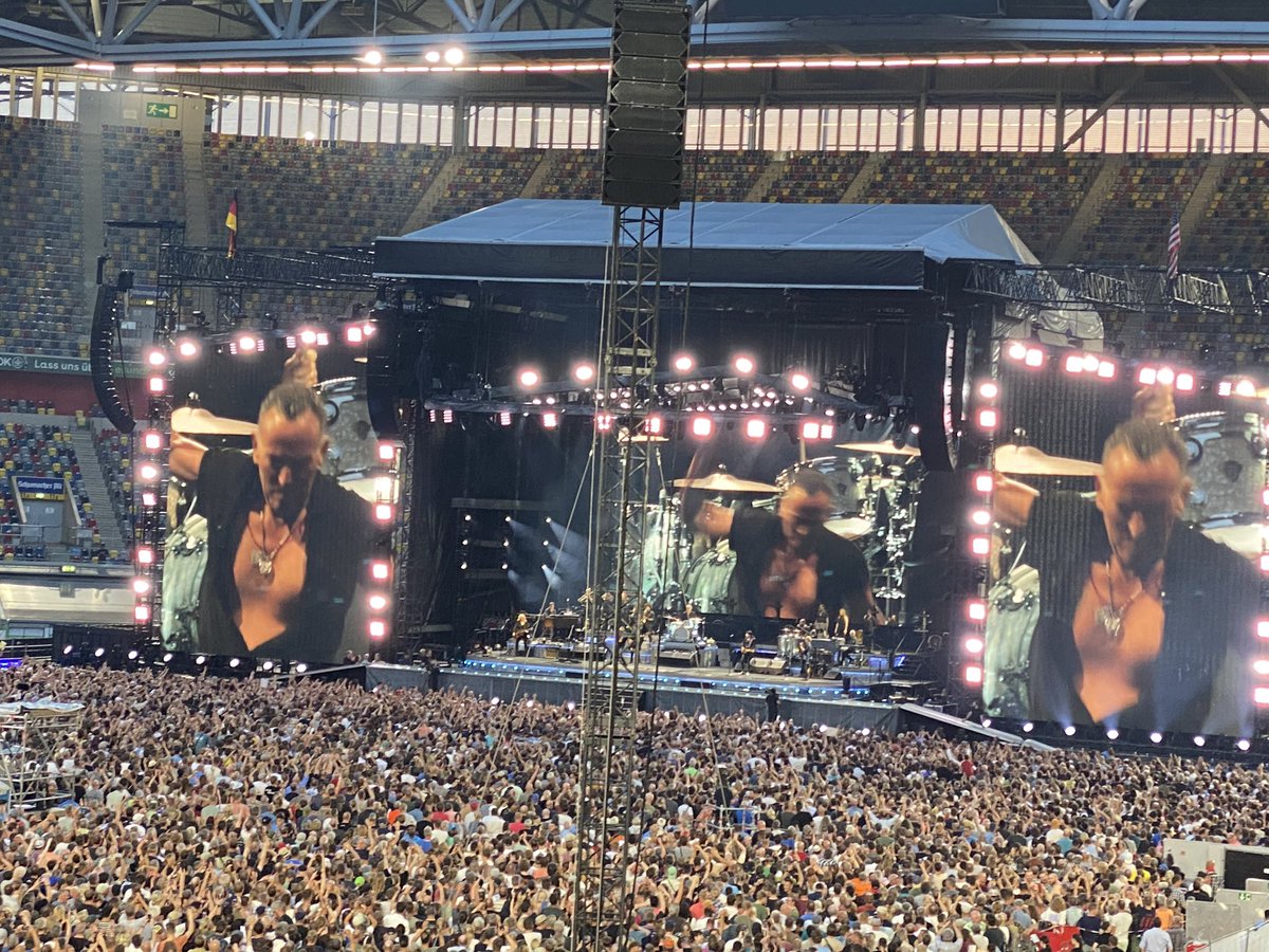 guylegein tweet media