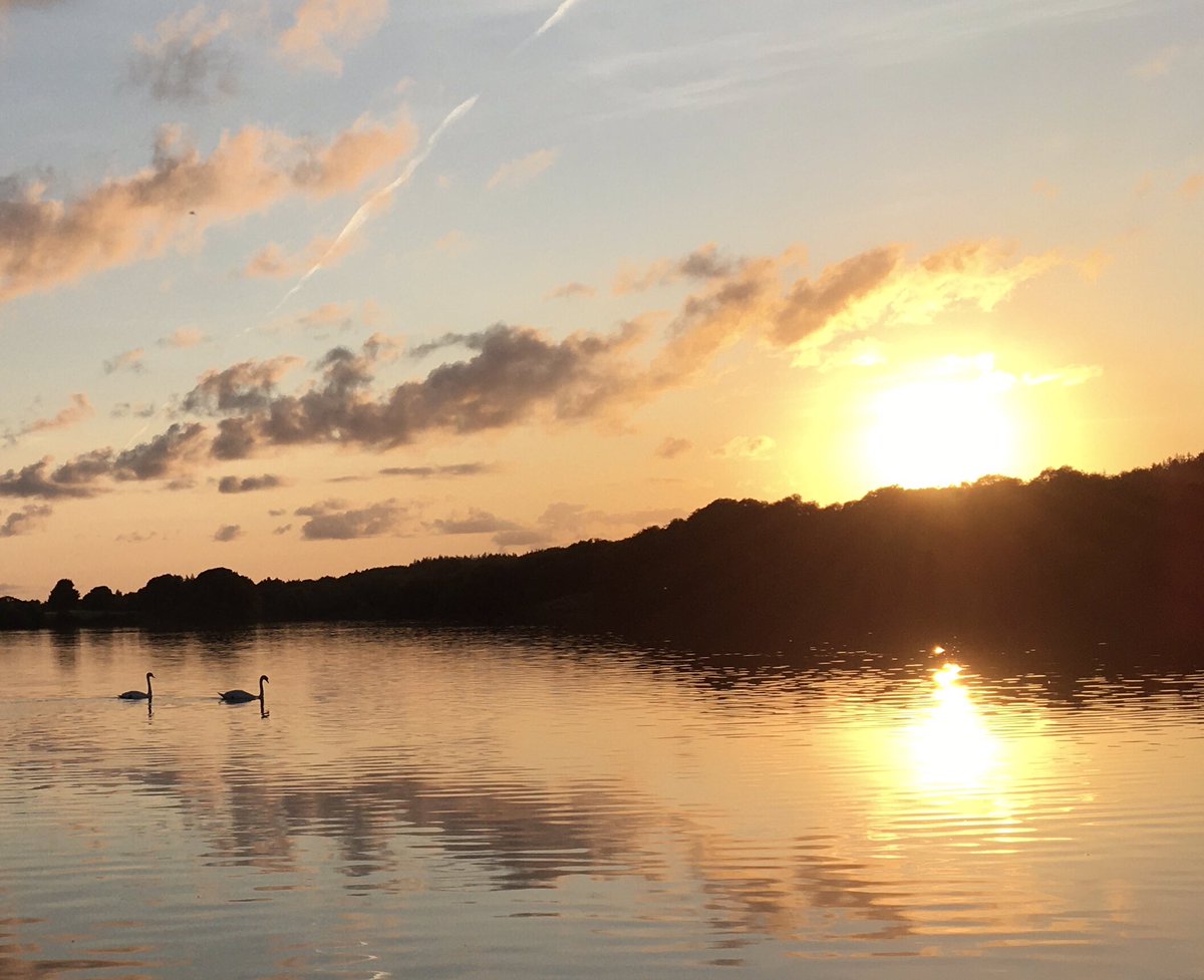 @theauldsthretch And what a swanning sunset it was 🌅#Ballyshannon #Donegal