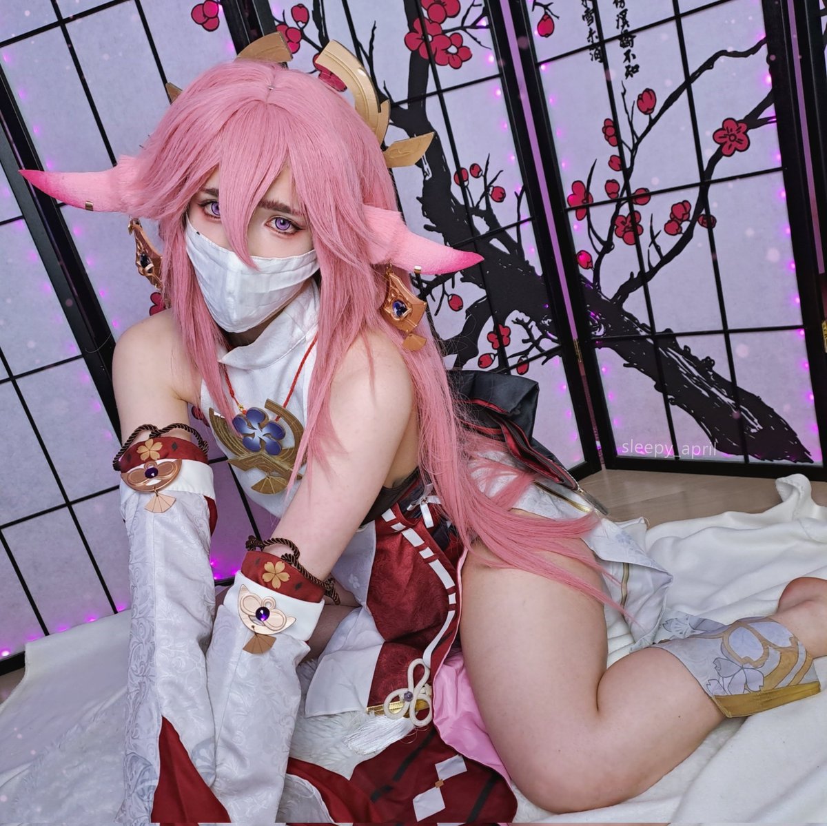 silly_sleepy's tweet photo. Hm? Forgot something at the shrine? 🌸
#yaemiko #Genshinlmpact #cosplayergirl #genshincosplay #GenshinImpactcosplay https://t.co/md0VH6cL3p