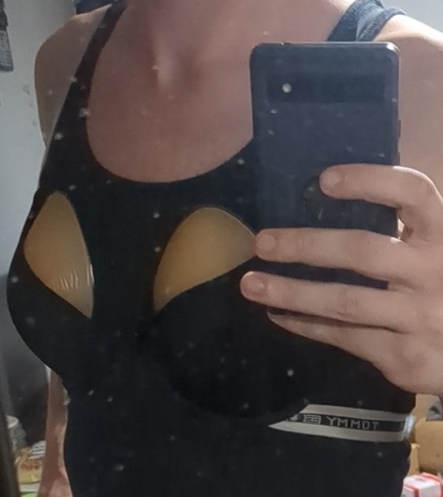 Chifreak711's tweet image. #Dirtymirror #Firstset #faketits