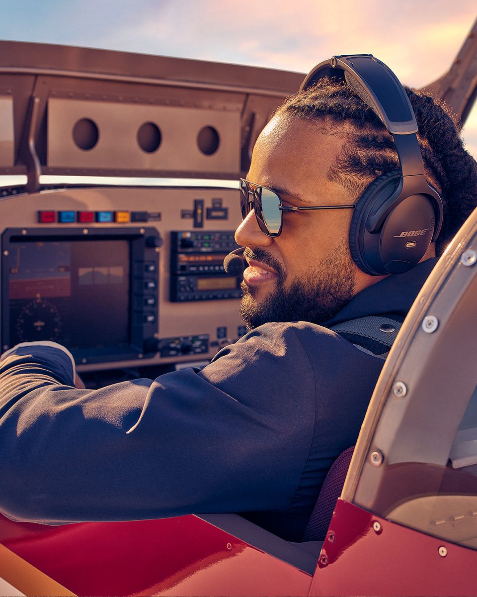 The new Bose A30 Aviation Headset is best utilized where noise is pervasive, comfort is required, and communication is critical. Why choose when you can have it all?

Learn more: bit.ly/ShopBoseA30