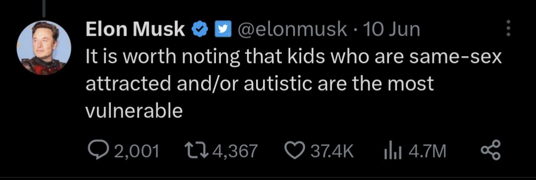 PinkStarLotus's tweet photo. It's sickening that people like Elon Musk are defending transphobia under the guise of protecting children. He's harming queer kids, not helping them. https://t.co/zTZXr3Pt6X