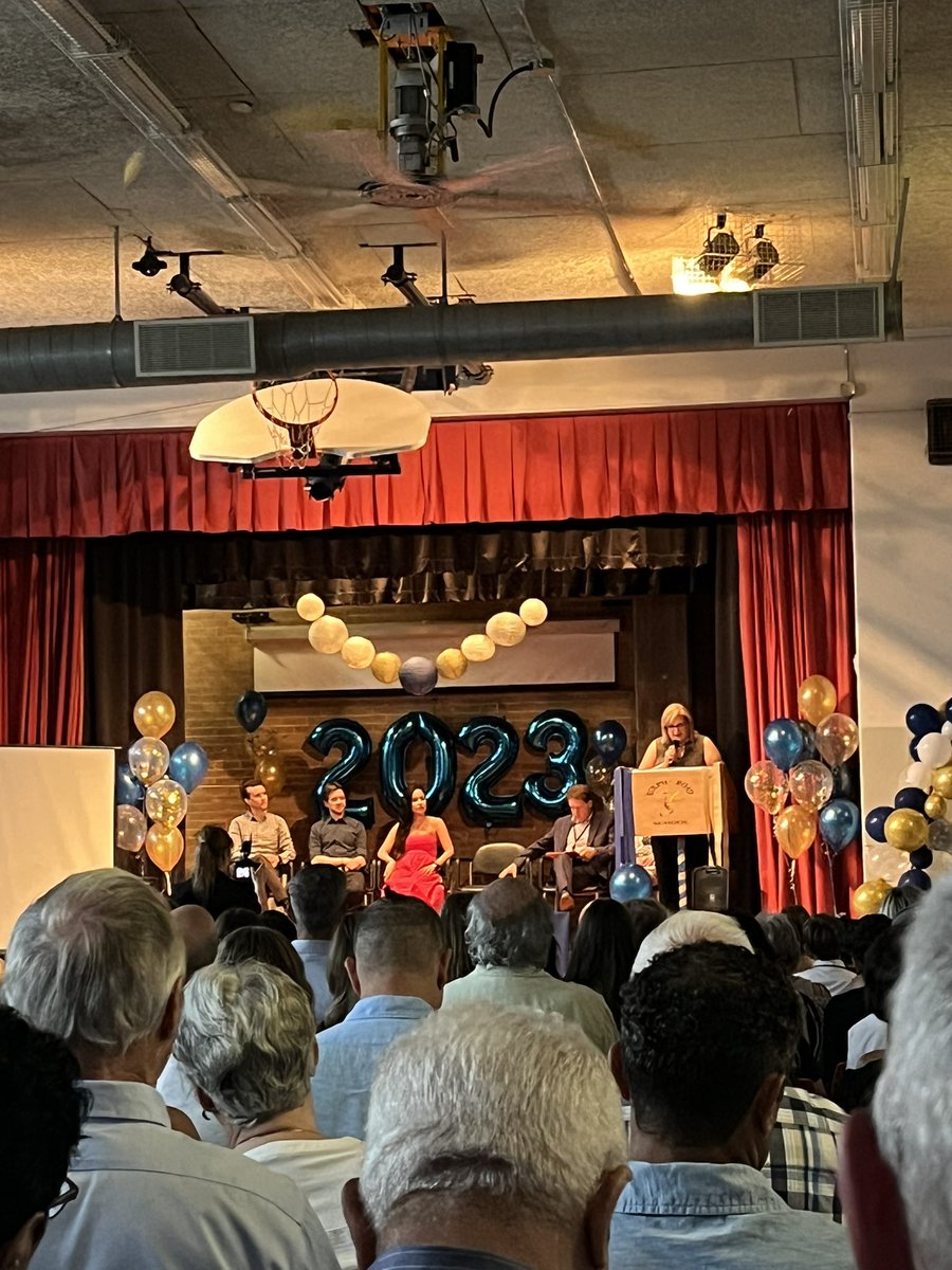 Rolph Road School 🎓 tweet media