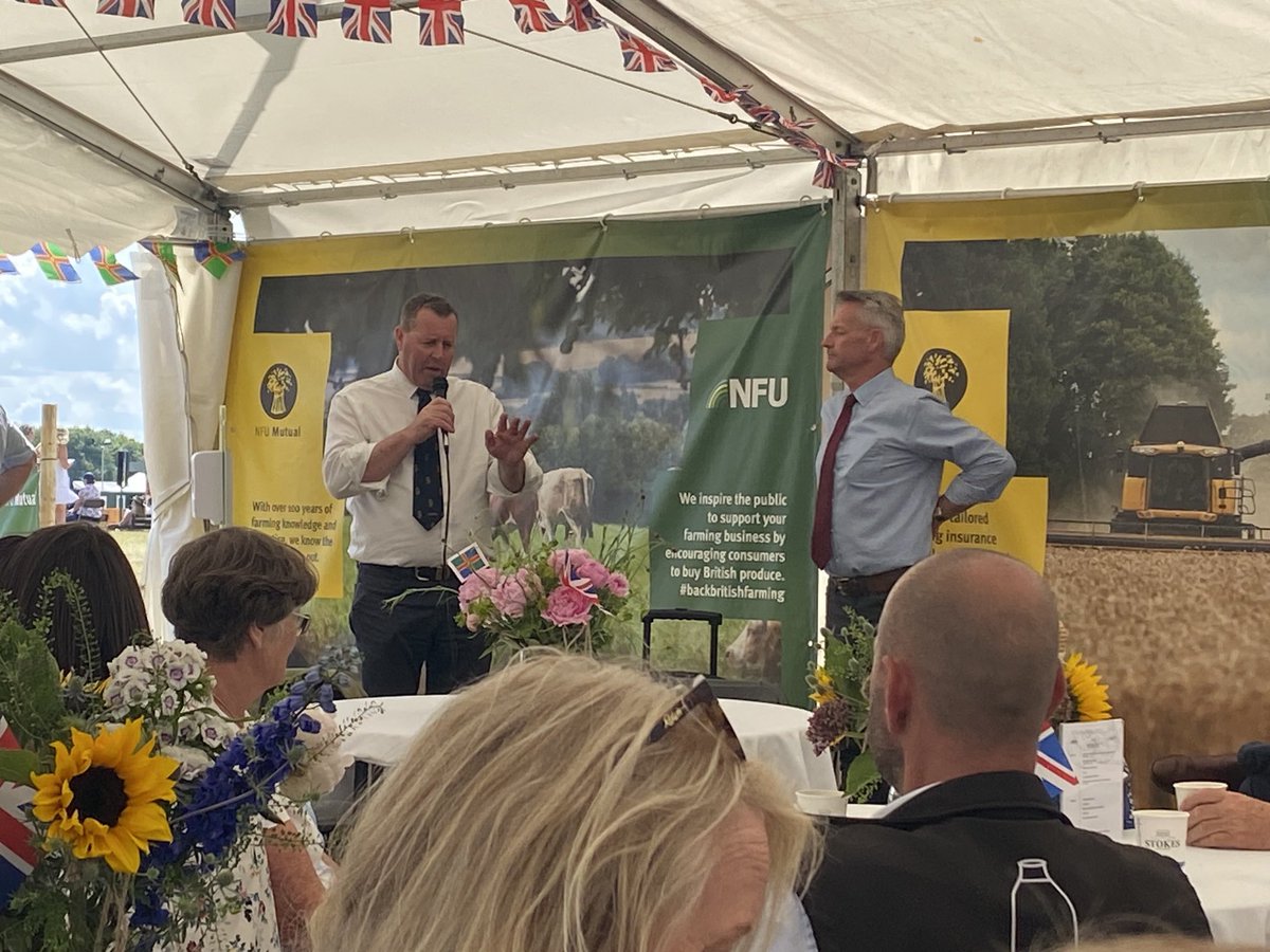 lincsyfc Charlie Featherstone presenting a cheque from their County rally to ⁦@wheat_daddy⁩ for @forageaid, ⁦@NFUSugar⁩ James Northen meets up with a friend from school, ⁦@DavidatWestons⁩ also meets an old friend and quizzes @mark_spencer about changes to #SFI