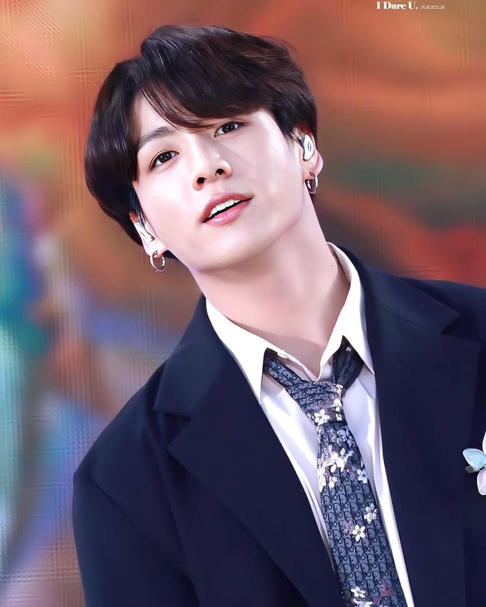 you_jk91's tweet photo. 逢いたい。
そろそろ姿見れるかな。
ヒョンのコンサート行くんだもんね。
待ってる♡♡
今日も元気で幸せでいてください
(*˘︶˘*).｡.:*♡
I vote  #JUNGKOOK for Most Handsome Man Alive #NETIZENSREPORT #MHMA2023 #MHMA2023JUNGKOOK  @thenreport https://t.co/TvzJeskgEx