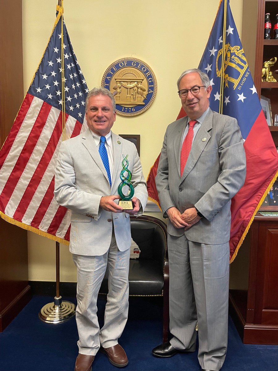 IDSAInfo's tweet photo. Thank you @RepBuddyCarter for leading the charge against AMR with increased funding for antimicrobial stewardship, surveillance and innovation. #SquashSuperbugs https://t.co/pJNMC0VCr8