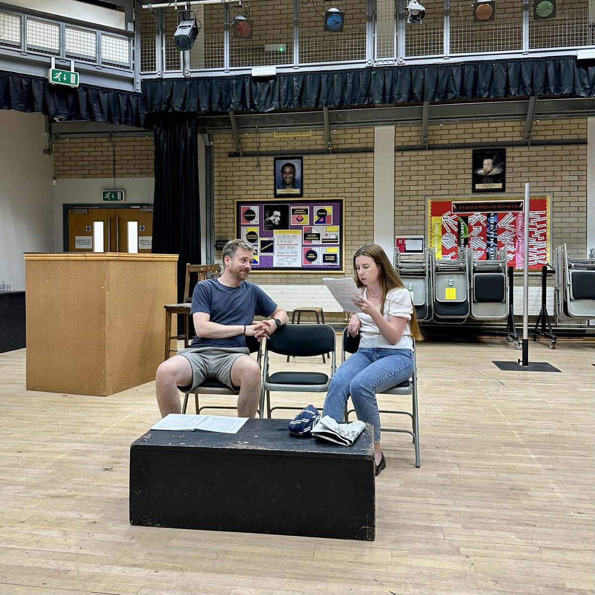 SSADrama's tweet photo. Expect the unexpected in DEAD MAN’S HAND, playing from Thu 17 - Sat 19 August ⚡️

Tickets now on sale! 

🎟️: https://t.co/lRX5IXIyzq https://t.co/DmbxdIIFUM
