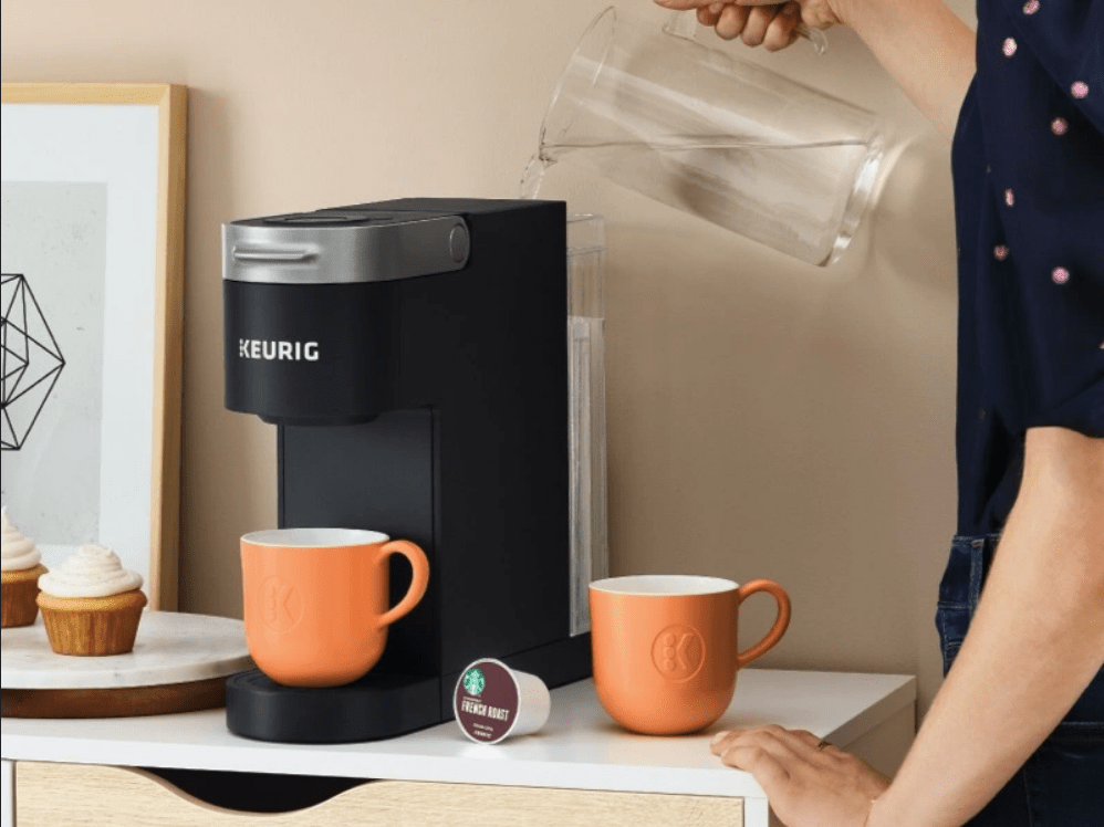 ComfortSIP's tweet photo. To celebrate ComfortSIP on Kickstarter, Help to #Retweet, Share &amp; Follow @comfortsip &amp; #Win a Keurig K-Slim Value of $129.99. Enter free:
https://t.co/UBs46CRlNT #competition #coffeetime #coffeemachine #coffeemaker #coffeedaily #teabreak #homedecor https://t.co/G23LcmwQGr