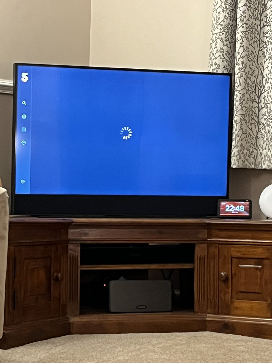 ChristineLawson's tweet photo. Do not purchase sky glass. Literally the worst thing in the world. Give me back sky Q!!!! 20 mins watching the wheel of doom and suddenly not able to continue without upgrade. Awful @skytv https://t.co/CJN2hqU8GU