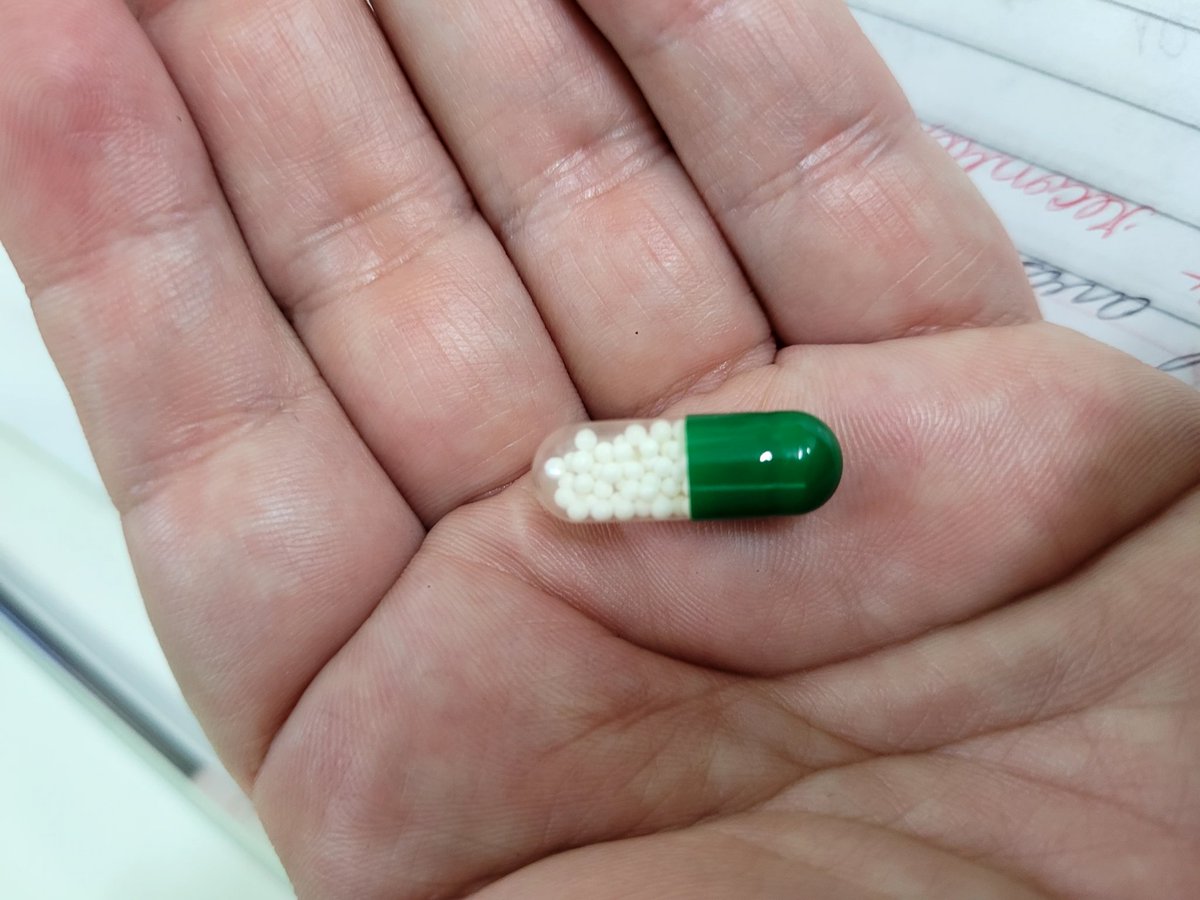 arthurdantasyou's tweet photo. É, vamos pra mais um AD. Eu deveria fazer review... Já que usei quase todos. 
Me bate uma tristeza ter que tomar isso, mas a vida é assim... Encarando as adversidades. Que Deus nos abençoe. https://t.co/TJy8D9aKva