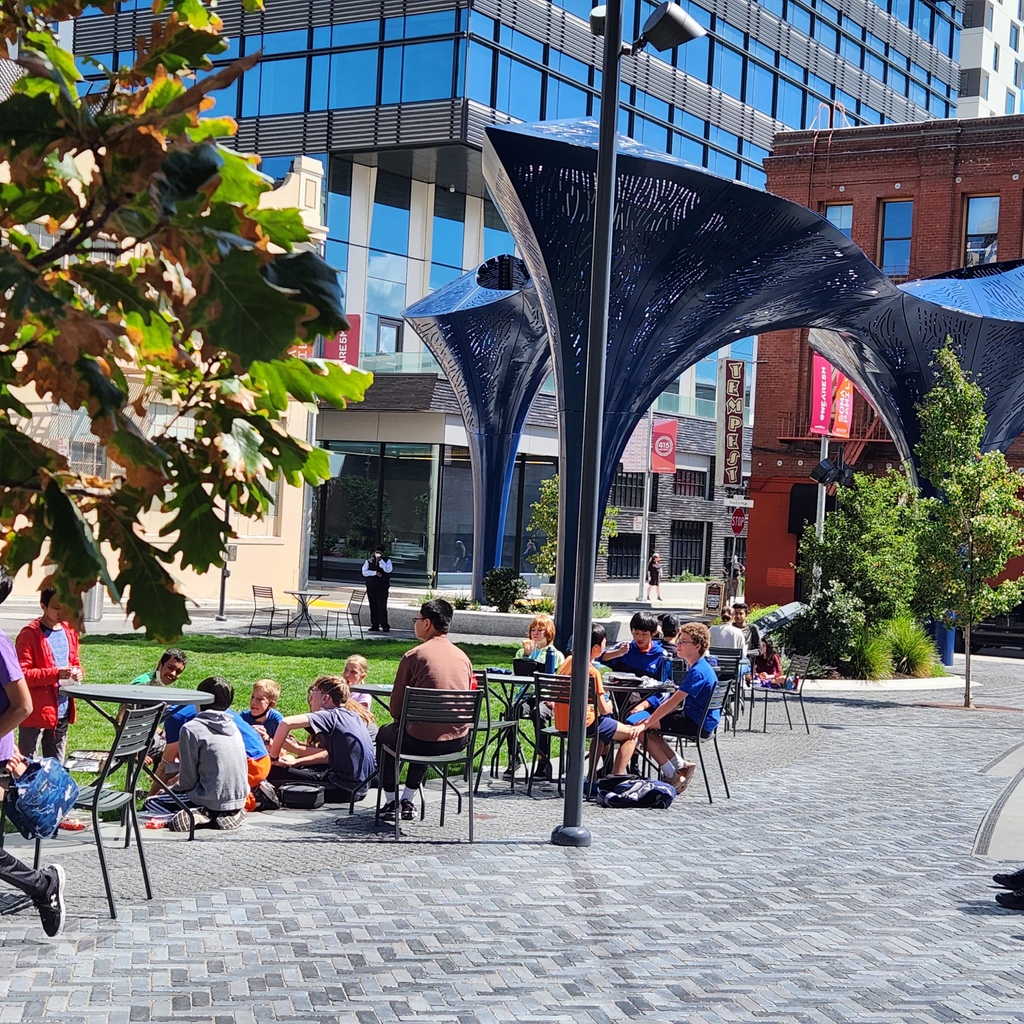 Happy First Day of Summer! And the longest day of the year. Soak up the sun with us at #TheParksat5M