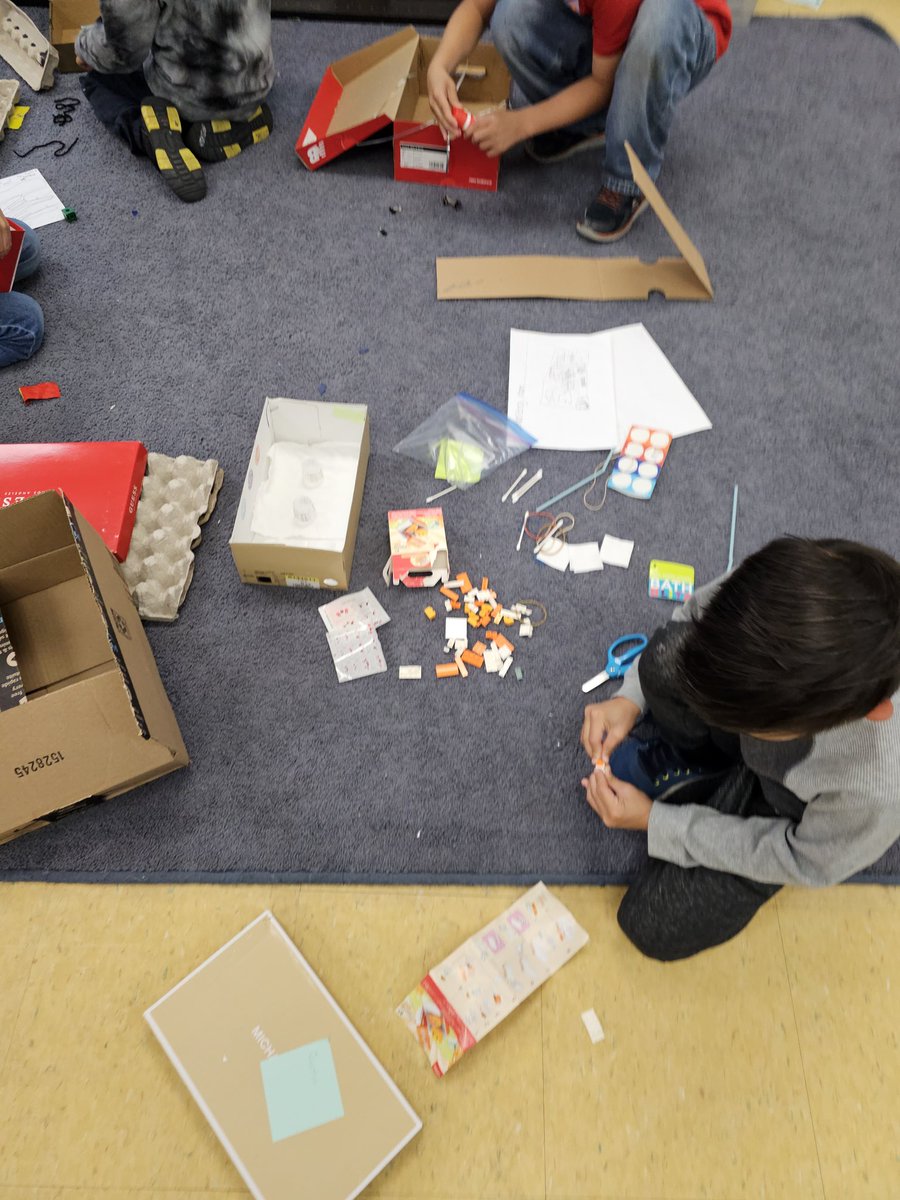 Mrs. Leung-Chow's Grade 1 Class tweet media