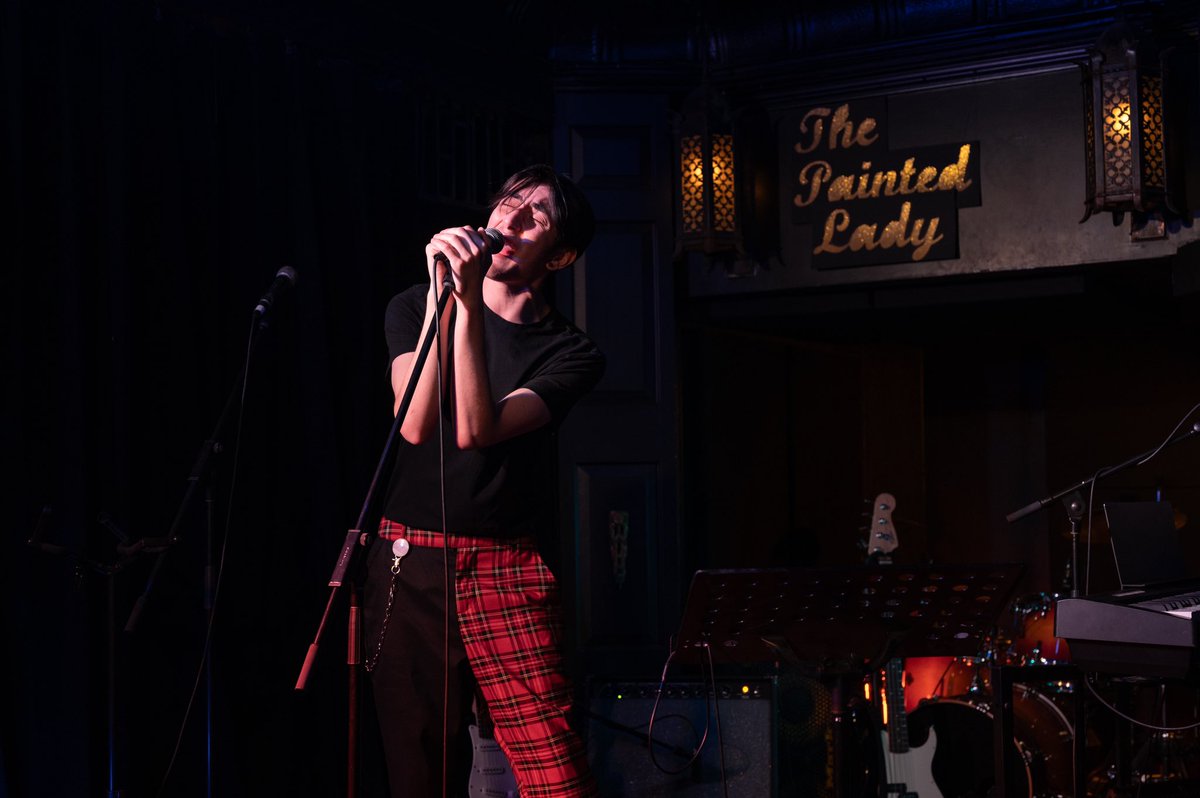 okaycujo's tweet photo. Live @ The Painted Lady (5/15/2023)
#okcujo #live #livemusic #toronto #torontomusician #torontopoppunk #poppunk #altrock #alternativerock #emo #emonite #emonight #like #comment #share #follow #twitter #instagram #indie #music #musicscene https://t.co/42yt7LVLUA