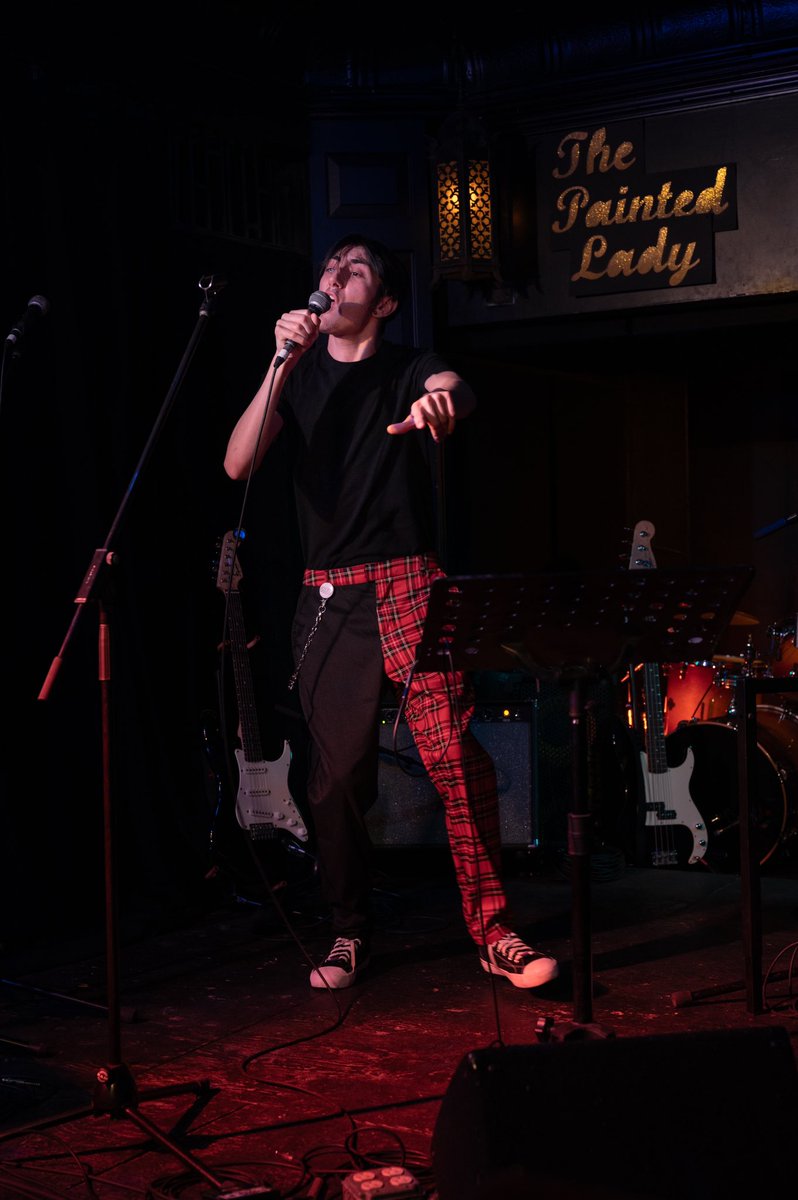 okaycujo's tweet photo. Live @ The Painted Lady (5/15/2023)
#okcujo #live #livemusic #toronto #torontomusician #torontopoppunk #poppunk #altrock #alternativerock #emo #emonite #emonight #like #comment #share #follow #twitter #instagram #indie #music #musicscene https://t.co/42yt7LVLUA
