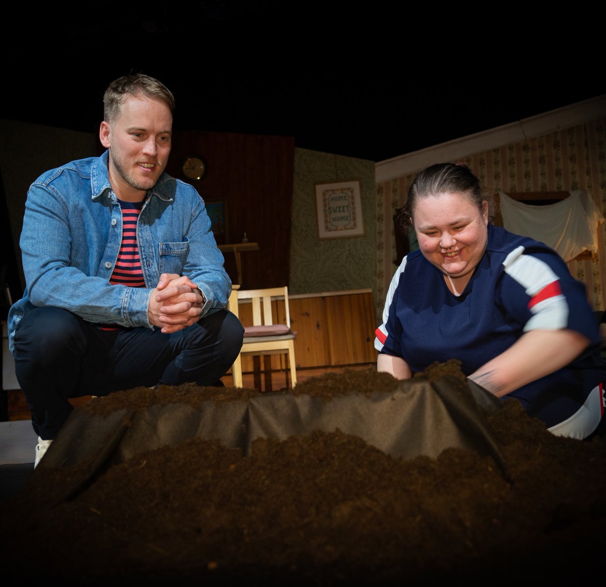 Shooting_fish's tweet photo. Every year we’re blown away by the  impact our Literacy Project has on our young people from @cliplearning  The confidence, soft skills, employability and pride they gain wouldn’t be possible without the support &amp; funding of @BBCCiN #literacyproject 
Photography @michaelmccredie https://t.co/hgwWGS5xYO