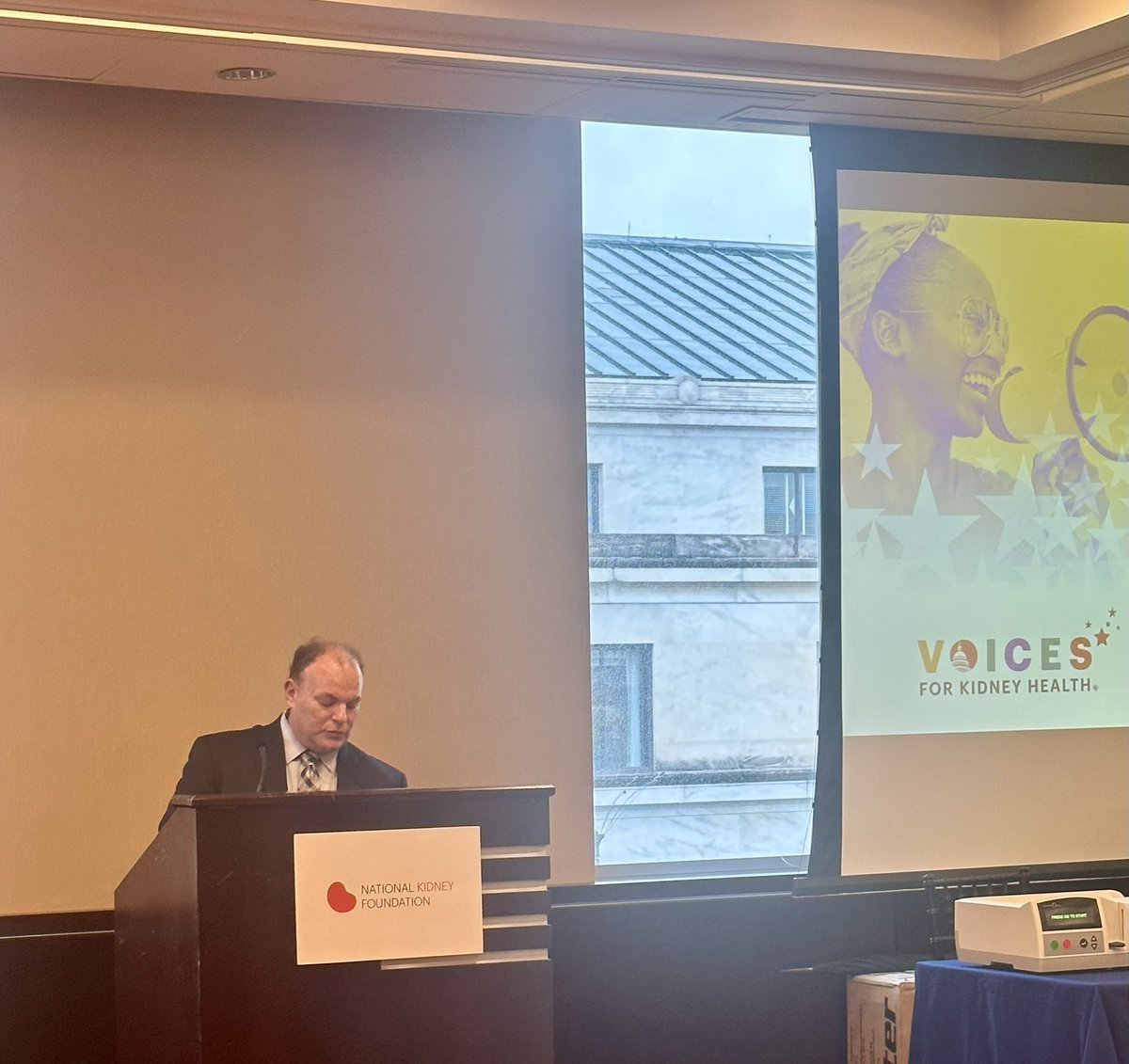 NKF_Advocacy's tweet photo. Chief Medical Information Officer Adam Weinstein of @DaVita: This anniversary is an opportunity to take stock on the lives that have been saved as well as the importance of improving care going forward and promoting more living donation.  #MyKidneyVoice https://t.co/5abMF9qZzE