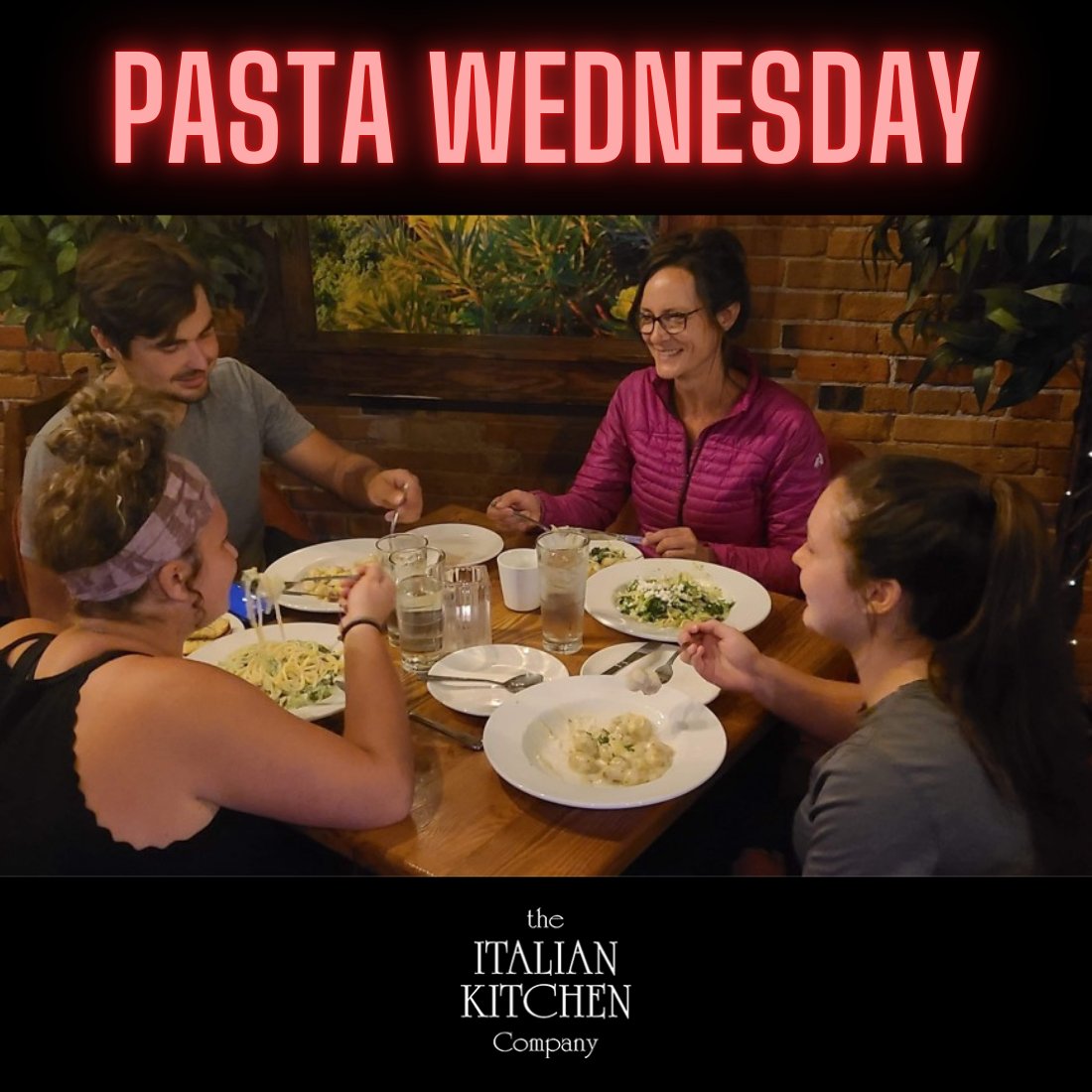 The best way to spend a Wednesday night is with us on PASTA WEDNESDAY!! All pastas are 20% off!!

#italiankitchenvernon #italiancooking #downtownvernon #vernonbc #vernoneats #goodeats #familynight #pastawednesday