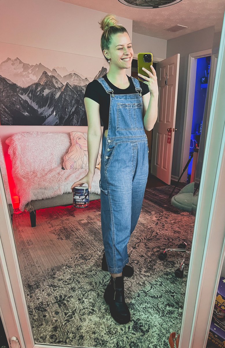 ⭐️ butters 🍜 tweet media